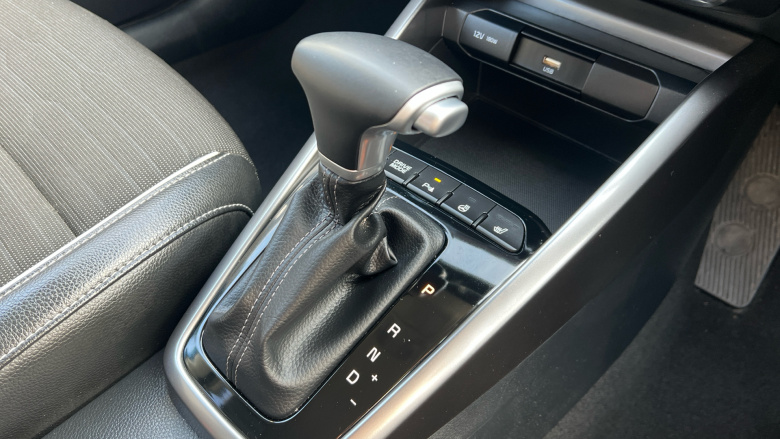 Kia Stonic 1.0T GDi 48V GT-Line S 5dr DCT Petrol Estate